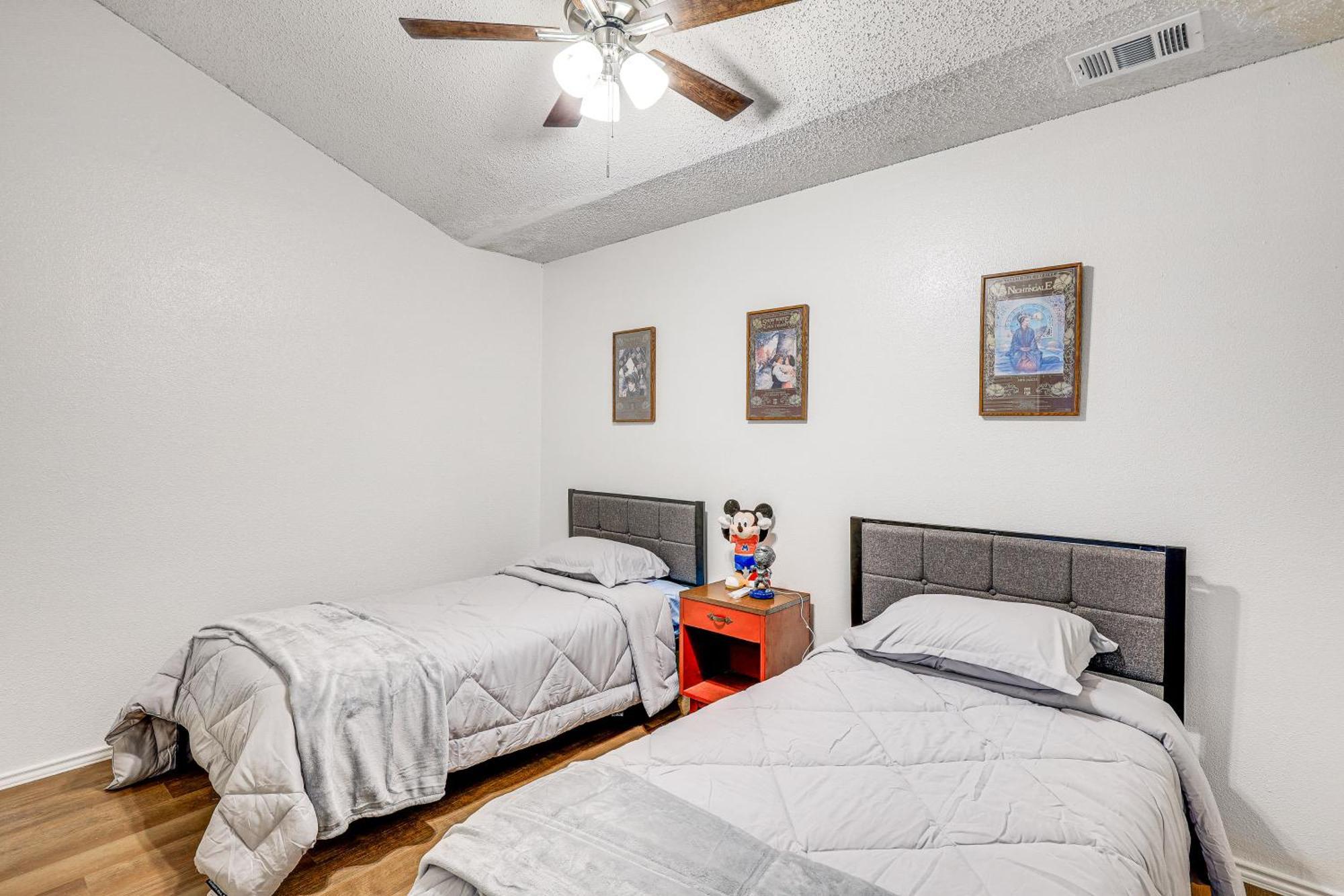 Spacious San Antonio Home Google Fiber, Game Room Екстериор снимка